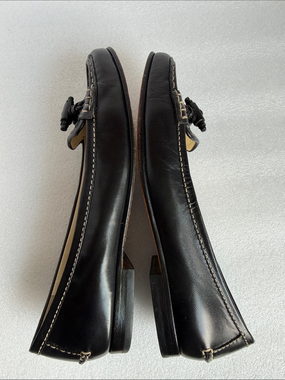 COLE HAAN Black Leather Tassel Loafers Contrast Stitching Flats Women’s 5.5 - Picture 10 of 16